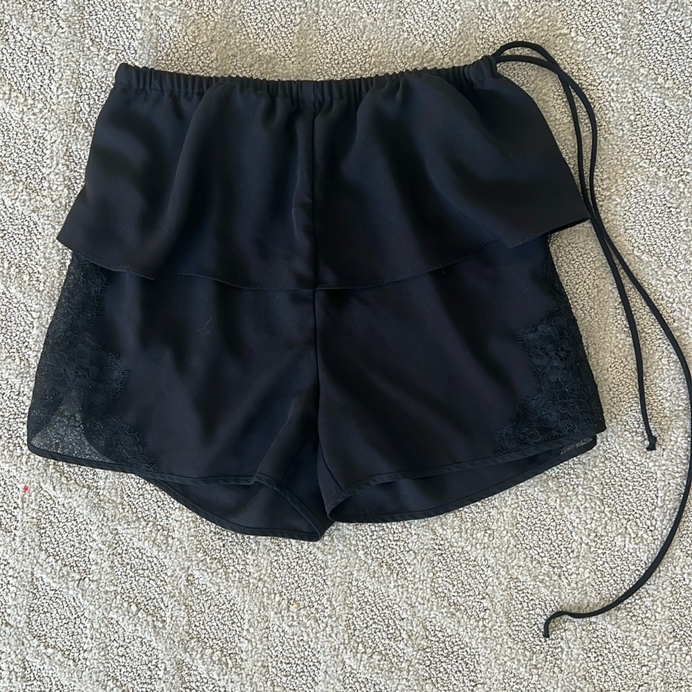 BCBGMAXAZRIA shorts